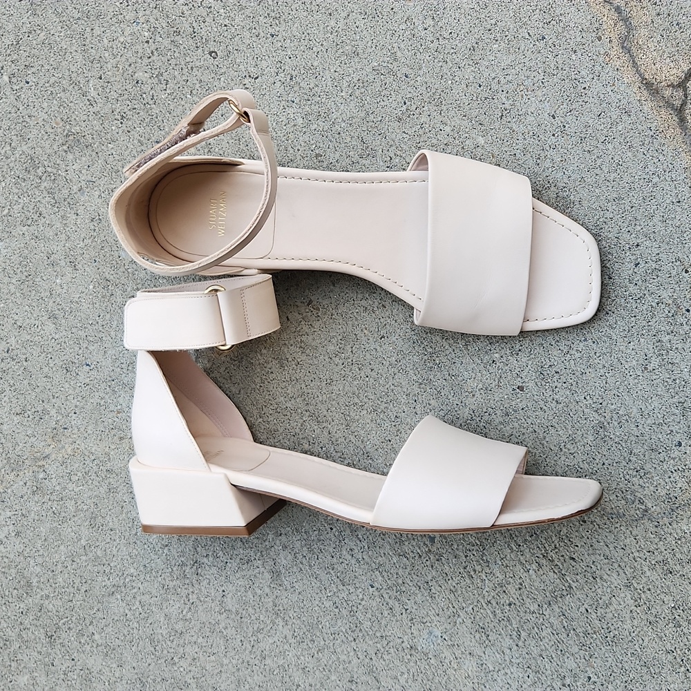 STUART WEITZMAN sandals